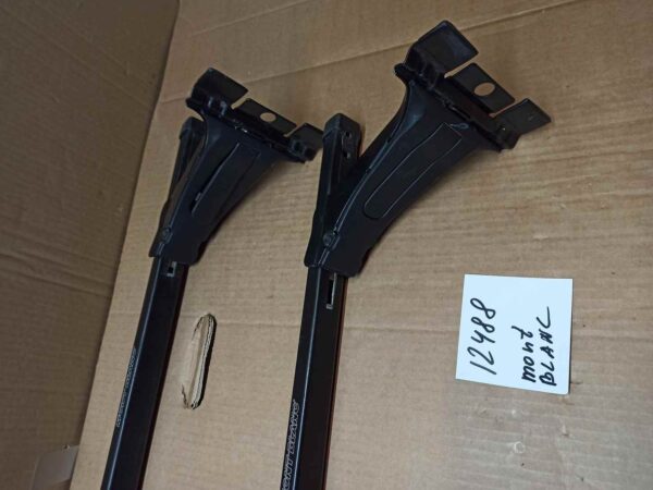 Bagażnik dachowy bazowy belki poprzeczki Mont Blanc Alfa Romeo 145 146 156 BMW 3