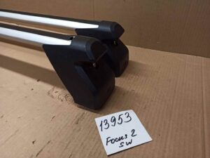 IMG_20221212_120243_scaled.jpg Bagażnik dachowy bazowy belki poprzeczki Oryginał Focus 2 kombi