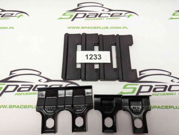 PXL_20231125_153041125_scaled.jpg Thule kit 1233 lub 141233 kit dopasowujący