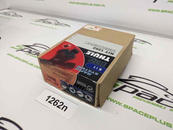 PXL_20231125_154834865_scaled.jpg Thule kit 1262 lub 141262 kit dopasowujący