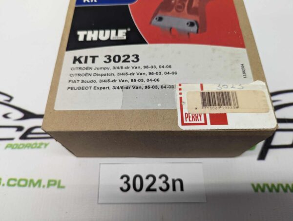 PXL_20231128_165837596_scaled.jpg Thule kit 3023 lub 183023 kit dopasowujący