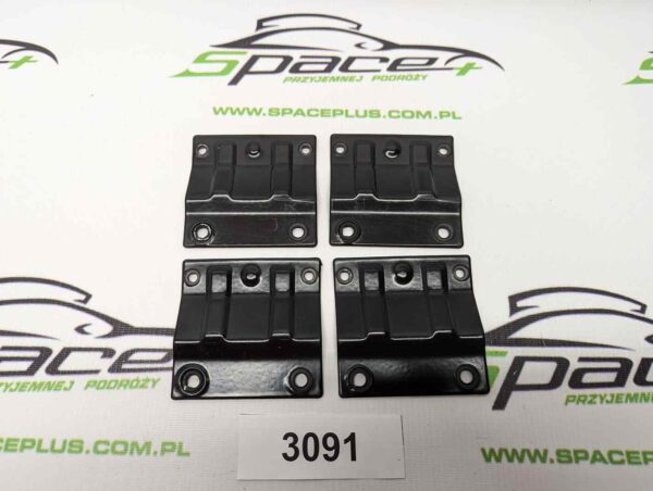 PXL_20231129_083829452_scaled.jpg Thule kit 3091 lub 183091 kit dopasowujący