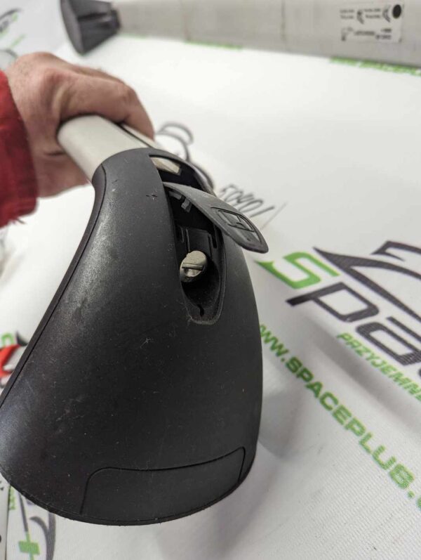 PXL_20240108_083818552_scaled.jpg Bagażnik dachowy bazowy belki poprzeczki Honda Civic 8 hatchback