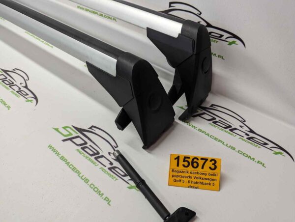 PXL_20240531_072708084_scaled.jpg Bagażnik dachowy bazowy belki poprzeczki Volkswagen Golf 5 , 6 hatchback 5 drzwi