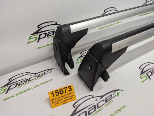 PXL_20240531_072713184_scaled.jpg Bagażnik dachowy bazowy belki poprzeczki Volkswagen Golf 5 , 6 hatchback 5 drzwi