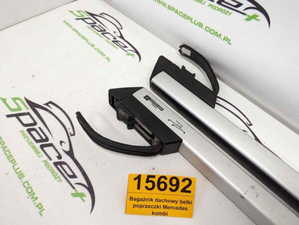PXL_20240620_124913658_scaled.jpg Bagażnik dachowy bazowy belki poprzeczki Mercedes kombi