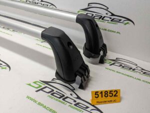 PXL_20241106_102643962_scaled.jpg Bagażnik dachowy bazowy belki poprzeczki Oryginał Hyundai ix20 JC