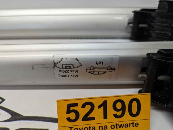 PXL_20241119_142921202_scaled.jpg Bagażnik dachowy bazowy belki poprzeczki na otwarte relingi Toyota 109cm