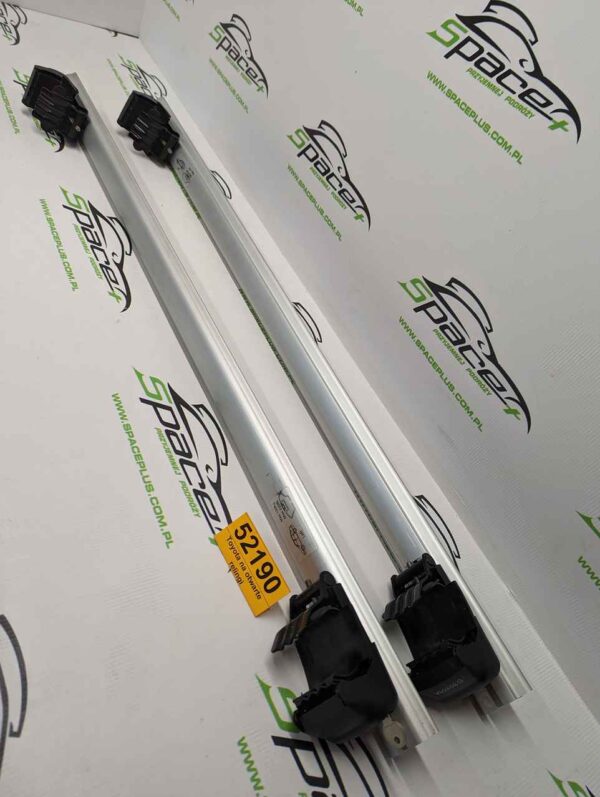 PXL_20241119_142925325_scaled.jpg Bagażnik dachowy bazowy belki poprzeczki na otwarte relingi Toyota 109cm