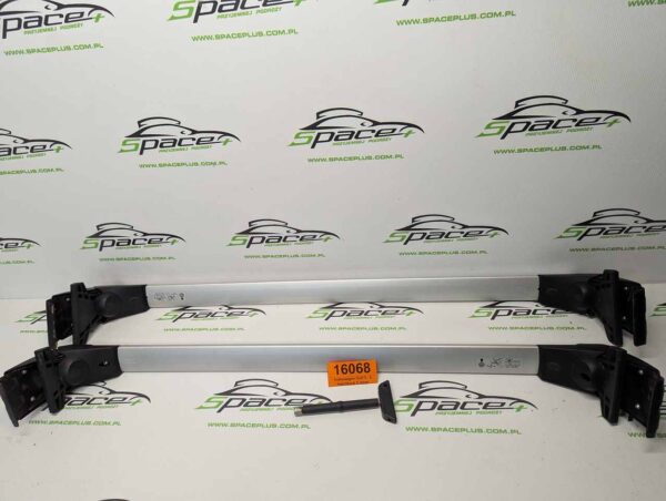 PXL_20250604_114426663_scaled.jpg Bagażnik dachowy bazowy belki poprzeczki Volkswagen Golf 5 , 6 hatchback 5 drzwi