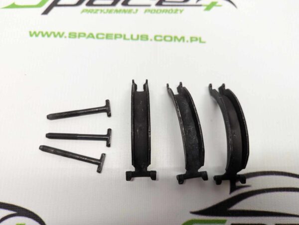 PXL_20231110_150240392_scaled.jpg Obejmy Cybanty Adapter do uchwytu rowerowego Thule Proride 532 lub 530