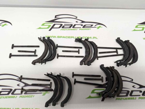 PXL_20231110_150352903_scaled.jpg Obejmy Cybanty Adapter do uchwytu rowerowego Thule Proride 598 lub 591