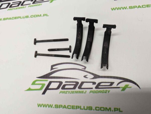 PXL_20231110_150407882_scaled.jpg Obejmy Cybanty Adapter do uchwytu rowerowego Thule Proride 598 lub 591