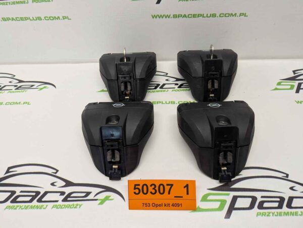 Stopy bagażnika dachowego z kitem do samochodów Opel Crossland X,  Grandland X. na relingi.