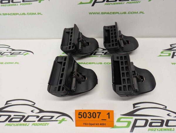 Stopy bagażnika dachowego z kitem do samochodów Opel Crossland X,  Grandland X. na relingi.