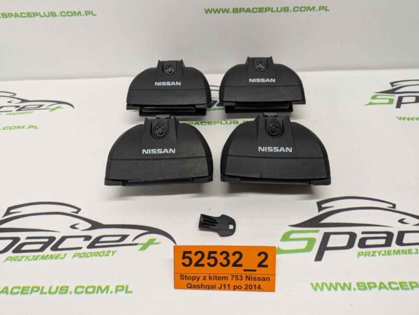 PXL_20250730_151157172_scaled.jpg Stopy bagażnika dachowego z kitem do samochodu Nissan Qashqai J11 po 2014 na relingi.
