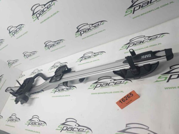 20250919_125735_scaled.jpg Uchwyt bagażnik rowerowy Thule 591 BMW