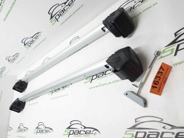 Bagażnik dachowy bazowy belki poprzeczki Oryginał BMW E91 kombi na otwarte relingi (przed liftem).