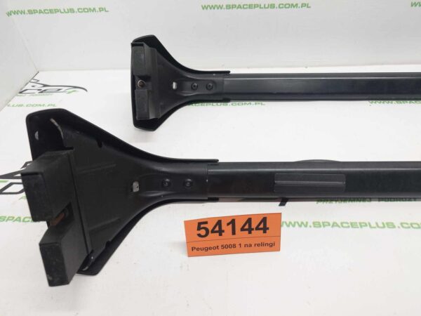 Bagażnik dachowy bazowy belki poprzeczki Peugeot 5008 1 na relingi