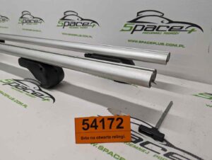 Bagażnik dachowy bazowy belki poprzeczki Brio na otwarte relingi.