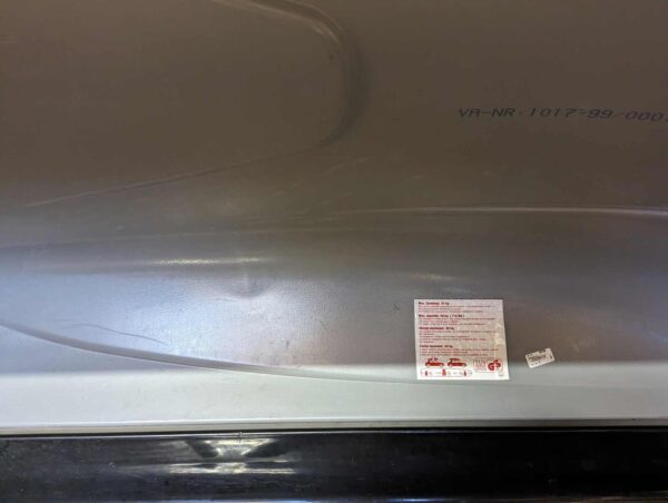 PXL_20251120_093129772_scaled.jpg Box boks bagażnik dachowy box Thule Ocean 200. 175x82x45cm