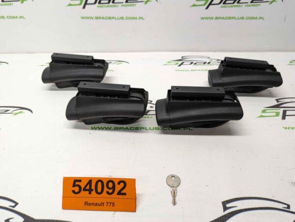 Stopy bagażnika dachowego Renault Thule 775.