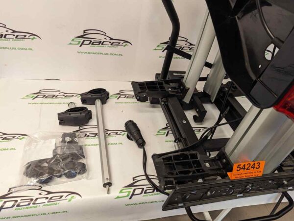 Uchwyt bagażnik rowerowy platforma na hak Menabo Antares na 2 rowery