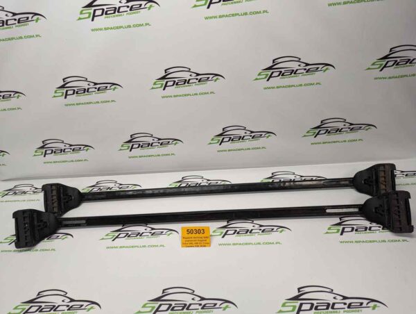 PXL_20231213_092201345_scaled.jpg Bagażnik dachowy bazowy belki poprzeczki Oryginał Volvo V60, V60CC Cross Country Y20, XC60