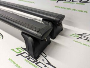 PXL_20250121_114441549_scaled.jpg Bagażnik dachowy bazowy belki poprzeczki Oryginał Volvo V60, V60CC Cross Country Y20, XC60