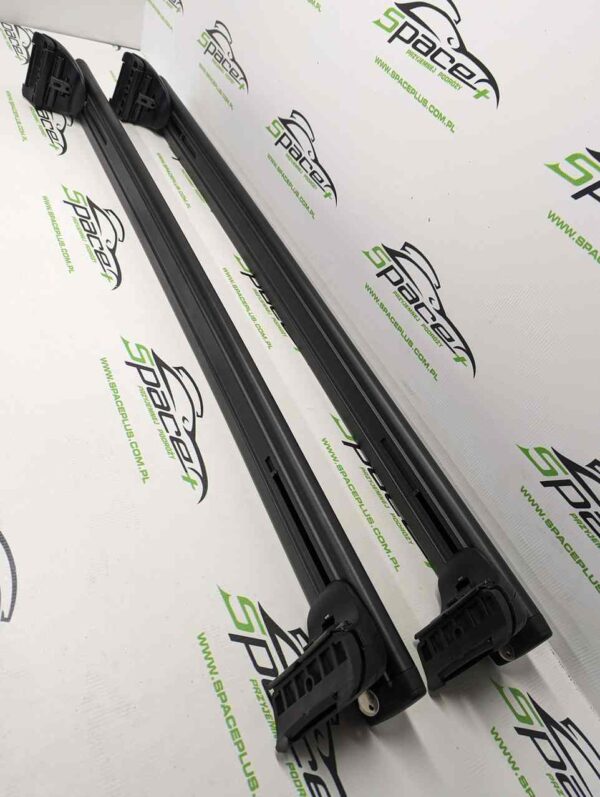 PXL_20250121_114510366_scaled.jpg Bagażnik dachowy bazowy belki poprzeczki Oryginał Volvo V60, V60CC Cross Country Y20, XC60