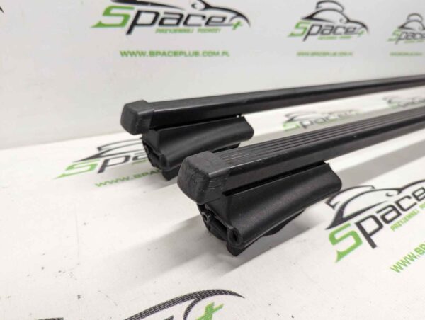 Bagażnik dachowy bazowy na otwarte relingi Thule 775 squarebar 135cm.