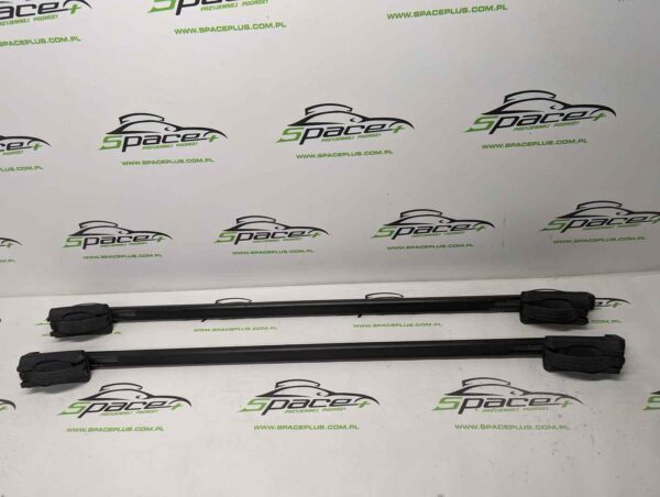 Bagażnik dachowy bazowy na otwarte relingi Thule 775 Squarebar 108cm.