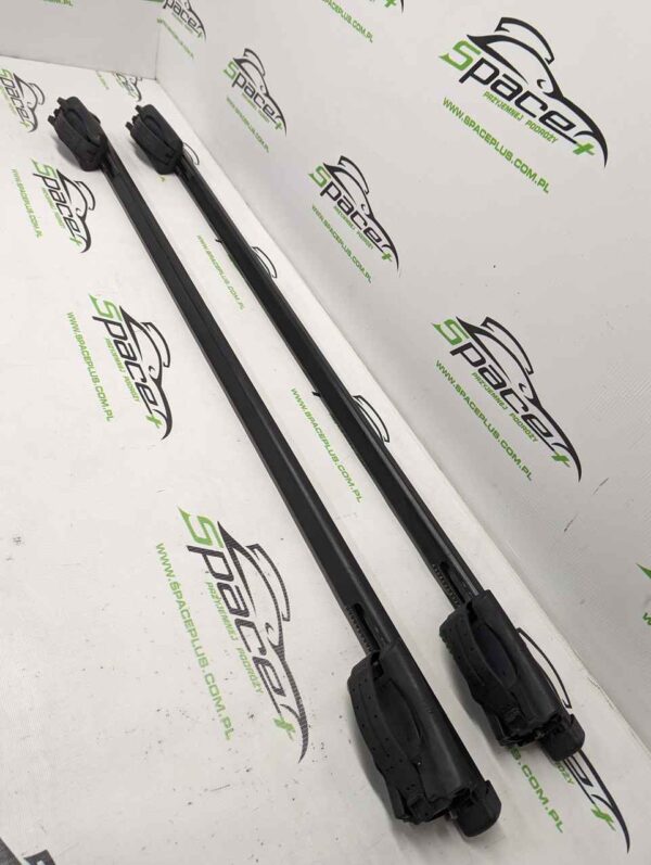 Bagażnik dachowy bazowy na otwarte relingi Thule 775 squarebar 135cm.