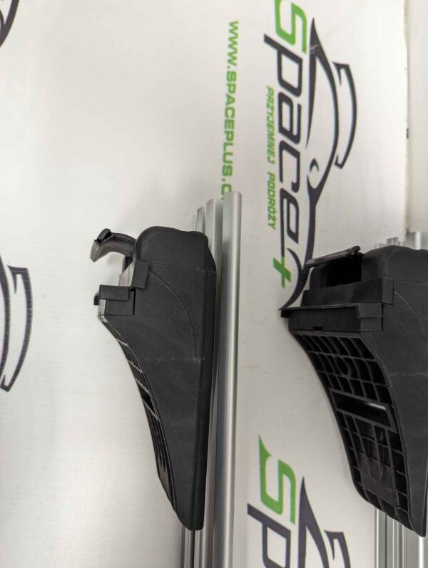 Bagażnik dachowy bazowy belki poprzeczki na zintegrowane relingi CAM 2166 FLY Light