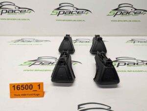 Stopy bagażnika dachowego Thule 4900 Ford Kuga.