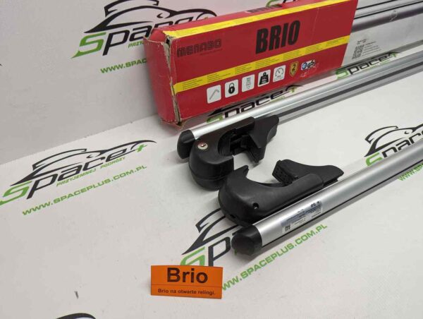 Bagażnik dachowy bazowy belki poprzeczki Brio na otwarte relingi.