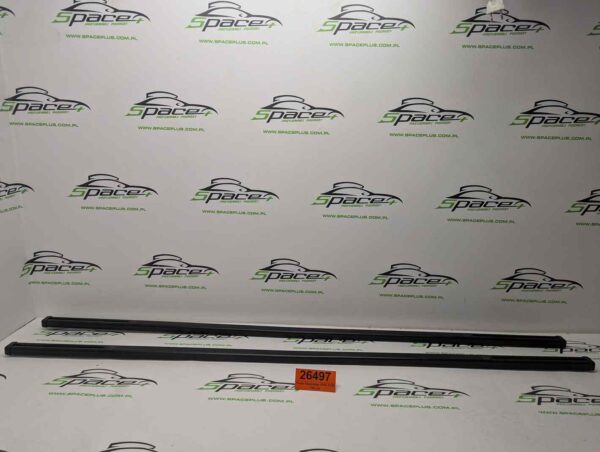 Poprzeczki belki Thule Squarebar EVO 7125 150 cm