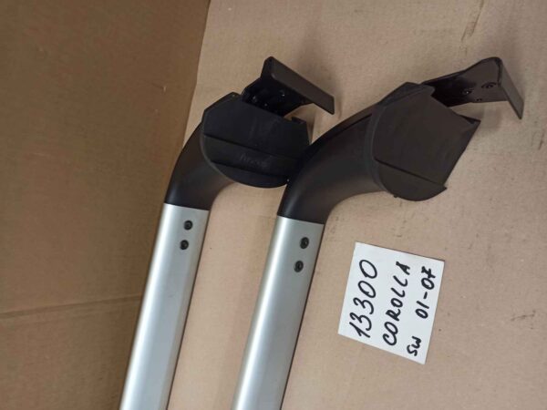 Bagażnik dachowy bazowy belki poprzeczki Toyota Corolla kombi na zwykly dach 2006-2013