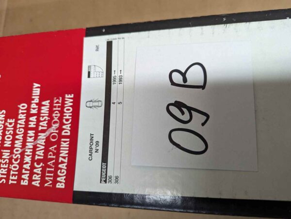 Bagażnik dachowy bazowy Carpoint 09B Peugeot 306