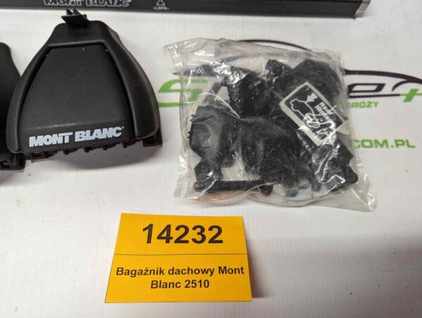 PXL_20231213_160030208_scaled.jpg Bagażnik dachowy bazowy Mont Blanc 2510