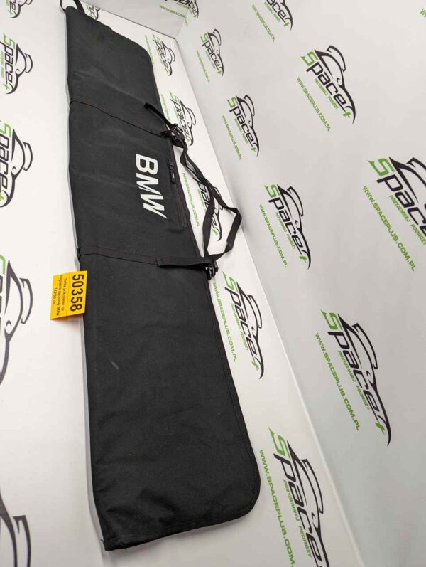 PXL_20231219_170209636_scaled.jpg Torba pokrowiec na Bagażnik dachowy bazowy BMW 142*56 cm