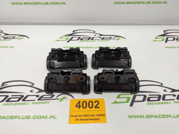 PXL_20240103_114321736_scaled.jpg Torba pokrowiec na Bagażnik dachowy bazowy BMW 142*56 cm