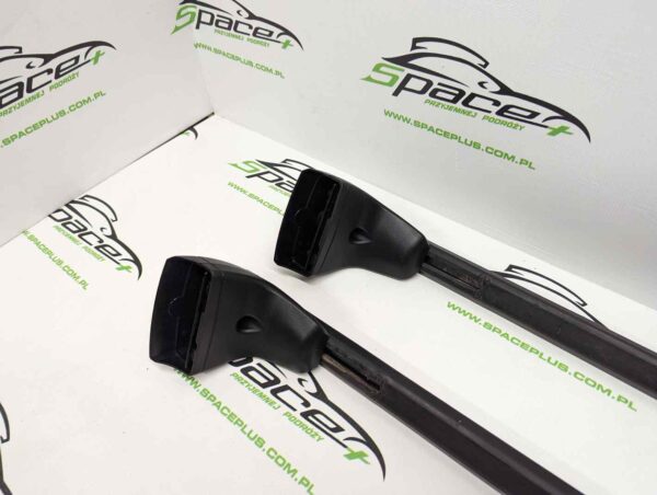 Bagaznik dachowy Thule SquareBar 761 + Kit 183031 + Stopy 751