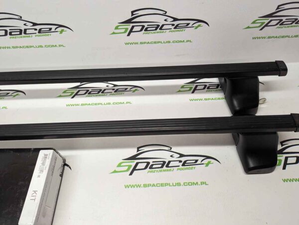 PXL_20241119_160505166_scaled-107.jpg Bagaznik dachowy Thule SquareBar 769 + Kit 141476 + Stopy 754