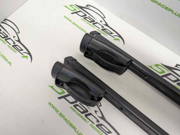 Bagaznik dachowy Thule SquareBar 760 + Stopy 775