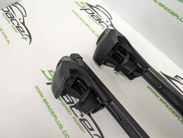 Bagaznik dachowy Thule SquareBar 760 + Stopy 757