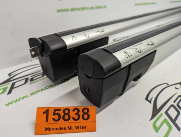 PXL_20250213_160836042_scaled.jpg Bagażnik dachowy bazowy belki poprzeczki Mercedes ML W164