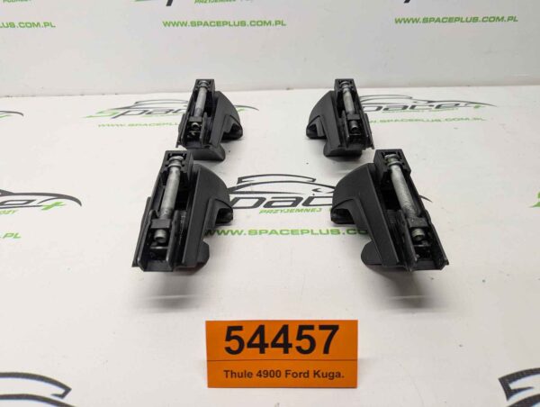 Stopy bagażnika dachowego Thule 4900 Ford Kuga.