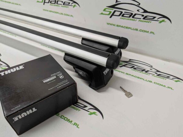 Bagaznik dachowy Thule Aerobar 860 + Stopy 7104