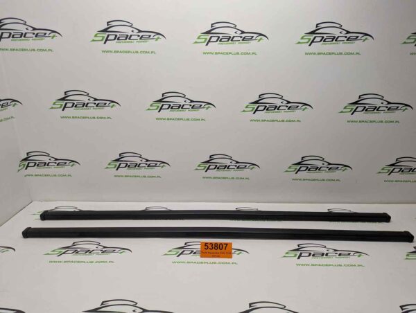 Poprzeczki belki Thule Squarebar EVO 7123 127 cm